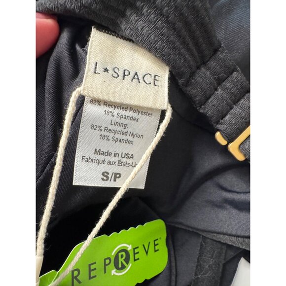 L * Space Kyslee One Piece Size Small Black Swimsuit Adjustable Straps NWT Textu - Picture 6 of 9